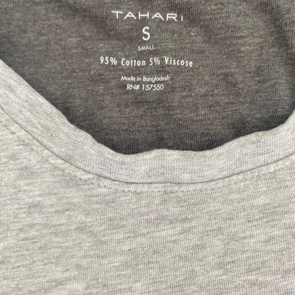 Tahari Crew Neck Short Sleeve T-shirt - Picture 3 of 4